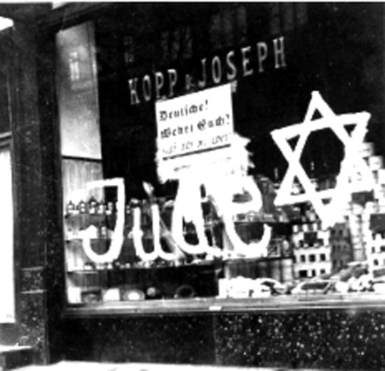 'Protect Yourselves, Don’t Buy from Jews.'” - German photo WWII - Webmaster 