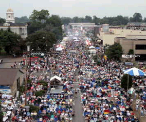 The festival offers a mile of handmade and unique items ranging from copper yard art to fine art such as photography, landscapes and sculpture and finely crafted silver jewelry.